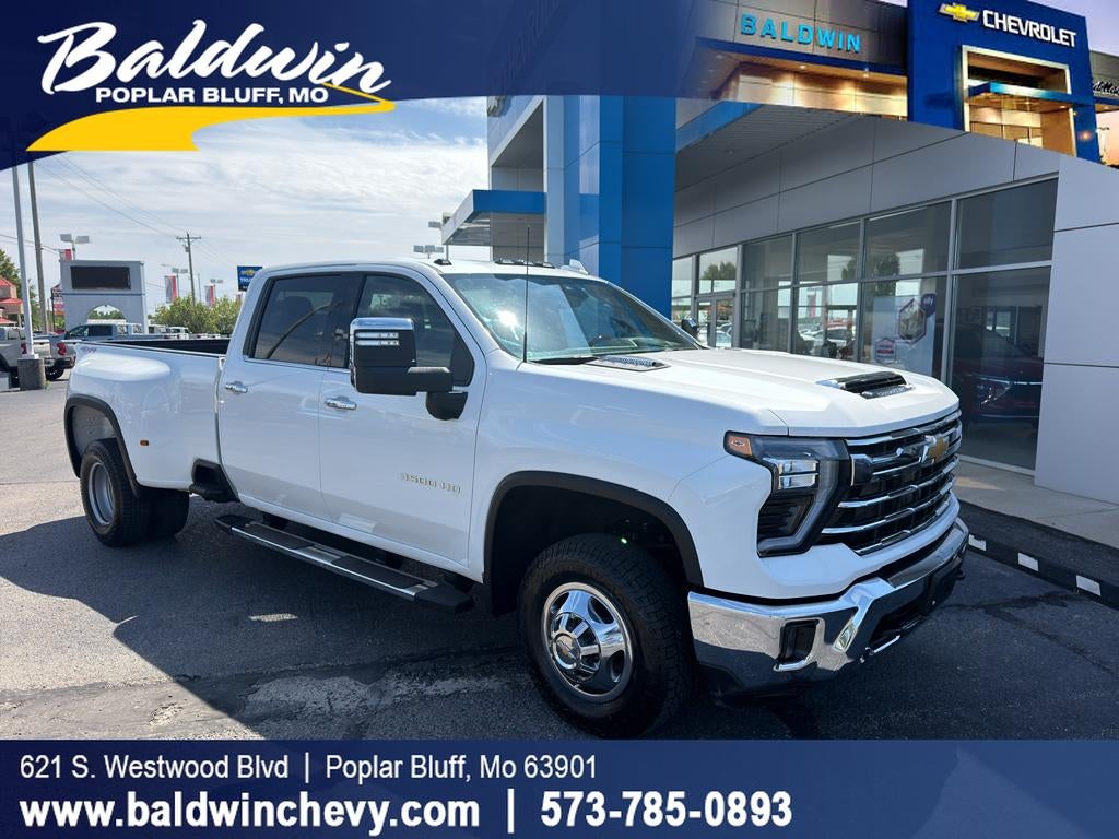 2025 Chevrolet Silverado 3500 HD LTZ DRW in Summit White — front three-quarter view