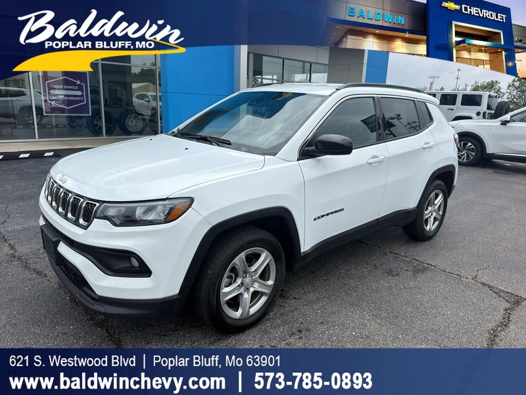 2024 Jeep Compass Latitude in White — front three-quarter view