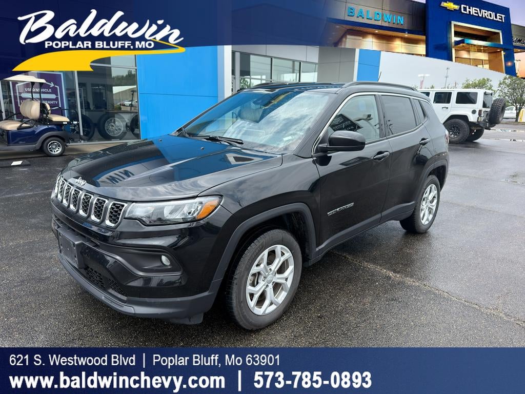 2024 Jeep Compass Latitude in Black — front three-quarter view