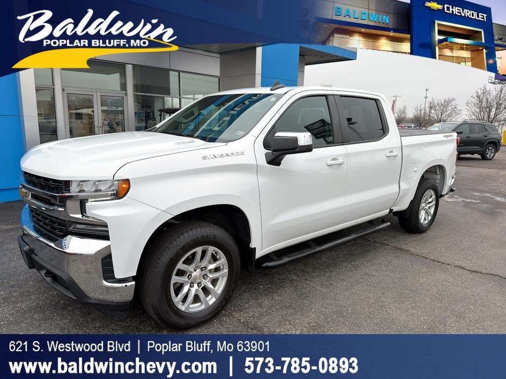 2020 Chevrolet Silverado 1500 LT in Summit White — front three-quarter view