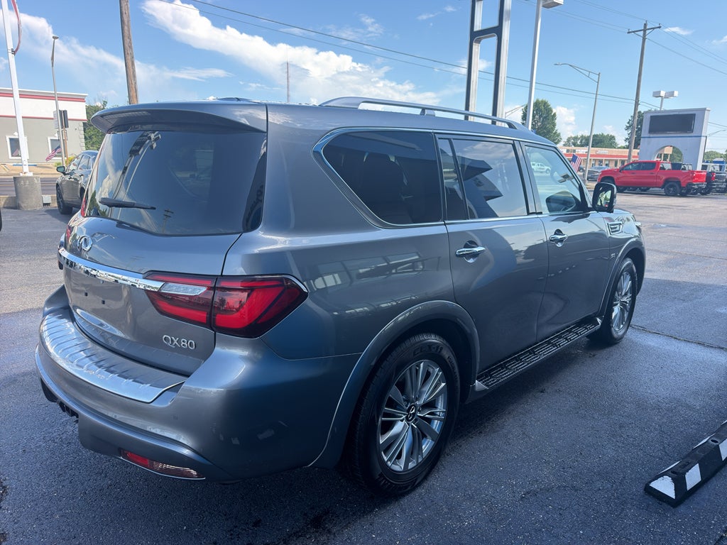 2020 INFINITI QX80 — interior view